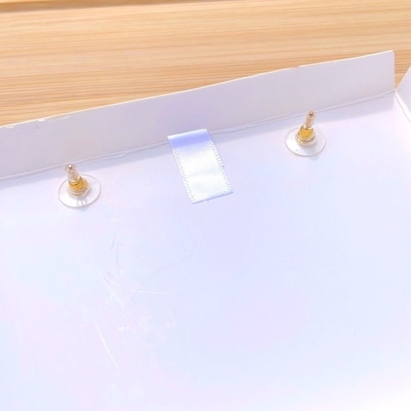 Brand New Persimmon Glass Beaded Gold Tone Leaf Round Drop Earrings Lightweight - Picture 13 of 14